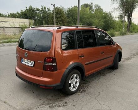 Бежевый Фольксваген Туран, объемом двигателя 1.4 л и пробегом 230 тыс. км за 5999 $, фото 1 на Automoto.ua