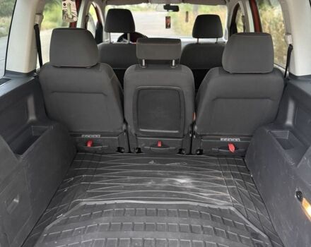 Бежевый Фольксваген Туран, объемом двигателя 1.4 л и пробегом 230 тыс. км за 5999 $, фото 10 на Automoto.ua