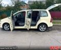 Бежевий Фольксваген Туран, об'ємом двигуна 2 л та пробігом 270 тис. км за 6900 $, фото 4 на Automoto.ua