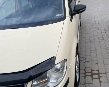 Бежевый Фольксваген Туран, объемом двигателя 2 л и пробегом 266 тыс. км за 6650 $, фото 10 на Automoto.ua