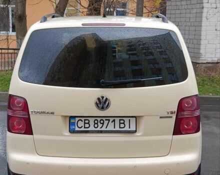 Бежевый Фольксваген Туран, объемом двигателя 1.39 л и пробегом 298 тыс. км за 8800 $, фото 5 на Automoto.ua