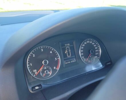 Бежевый Фольксваген Туран, объемом двигателя 1.6 л и пробегом 235 тыс. км за 9933 $, фото 7 на Automoto.ua