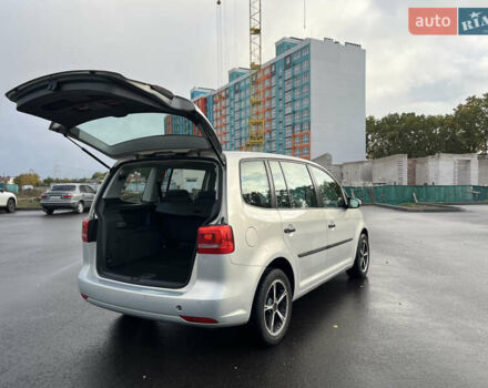 Бежевый Фольксваген Туран, объемом двигателя 1.4 л и пробегом 258 тыс. км за 7800 $, фото 20 на Automoto.ua