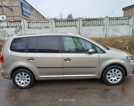 Бежевый Фольксваген Туран, объемом двигателя 1.4 л и пробегом 197 тыс. км за 7400 $, фото 5 на Automoto.ua