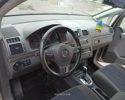 Бежевый Фольксваген Туран, объемом двигателя 1.4 л и пробегом 197 тыс. км за 7400 $, фото 11 на Automoto.ua