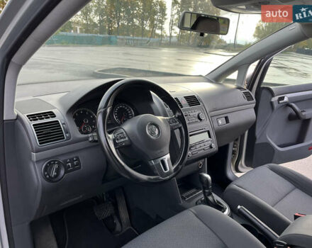 Бежевый Фольксваген Туран, объемом двигателя 1.4 л и пробегом 258 тыс. км за 7800 $, фото 29 на Automoto.ua