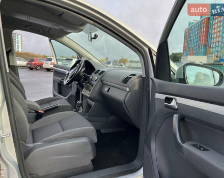 Бежевый Фольксваген Туран, объемом двигателя 1.4 л и пробегом 258 тыс. км за 7800 $, фото 31 на Automoto.ua