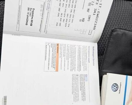 Бежевый Фольксваген Туран, объемом двигателя 2 л и пробегом 205 тыс. км за 12750 $, фото 85 на Automoto.ua