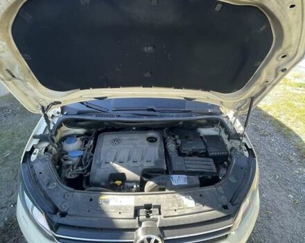 Бежевый Фольксваген Туран, объемом двигателя 1.97 л и пробегом 243 тыс. км за 9500 $, фото 7 на Automoto.ua