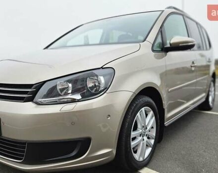 Бежевый Фольксваген Туран, объемом двигателя 2 л и пробегом 205 тыс. км за 12750 $, фото 33 на Automoto.ua