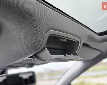 Бежевый Фольксваген Туран, объемом двигателя 2 л и пробегом 205 тыс. км за 12750 $, фото 80 на Automoto.ua