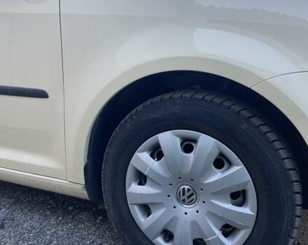 Бежевый Фольксваген Туран, объемом двигателя 1.97 л и пробегом 243 тыс. км за 9500 $, фото 29 на Automoto.ua