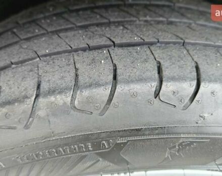 Бежевый Фольксваген Туран, объемом двигателя 2 л и пробегом 205 тыс. км за 12750 $, фото 14 на Automoto.ua