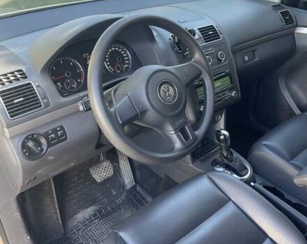 Бежевый Фольксваген Туран, объемом двигателя 1.97 л и пробегом 243 тыс. км за 9500 $, фото 50 на Automoto.ua