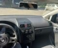 Бежевый Фольксваген Туран, объемом двигателя 1.6 л и пробегом 326 тыс. км за 9500 $, фото 5 на Automoto.ua