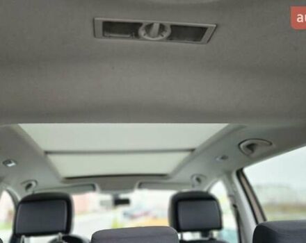 Бежевый Фольксваген Туран, объемом двигателя 2 л и пробегом 205 тыс. км за 12750 $, фото 38 на Automoto.ua