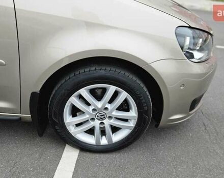 Бежевый Фольксваген Туран, объемом двигателя 2 л и пробегом 205 тыс. км за 12750 $, фото 8 на Automoto.ua