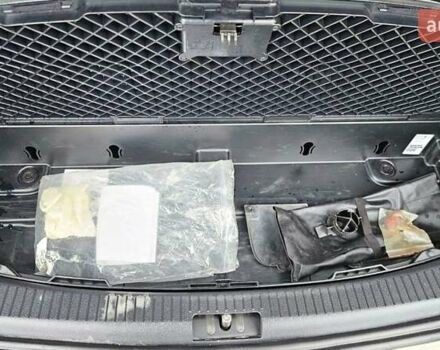 Бежевый Фольксваген Туран, объемом двигателя 2 л и пробегом 205 тыс. км за 12750 $, фото 46 на Automoto.ua