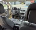 Бежевый Фольксваген Туран, объемом двигателя 1.97 л и пробегом 375 тыс. км за 9999 $, фото 3 на Automoto.ua
