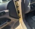 Бежевый Фольксваген Туран, объемом двигателя 1.97 л и пробегом 277 тыс. км за 11500 $, фото 16 на Automoto.ua