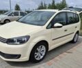 Бежевый Фольксваген Туран, объемом двигателя 0 л и пробегом 350 тыс. км за 10500 $, фото 1 на Automoto.ua