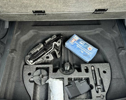 Бежевый Фольксваген Туран, объемом двигателя 0 л и пробегом 227 тыс. км за 16000 $, фото 9 на Automoto.ua