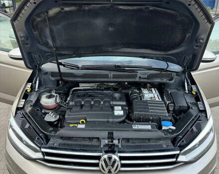 Бежевий Фольксваген Туран, об'ємом двигуна 0 л та пробігом 227 тис. км за 16000 $, фото 22 на Automoto.ua