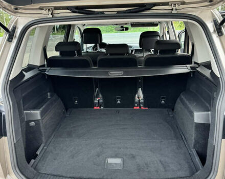 Бежевый Фольксваген Туран, объемом двигателя 0 л и пробегом 227 тыс. км за 16000 $, фото 17 на Automoto.ua