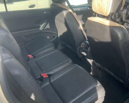 Бежевый Фольксваген Туран, объемом двигателя 1.97 л и пробегом 347 тыс. км за 12999 $, фото 7 на Automoto.ua