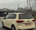 Бежевый Фольксваген Туран, объемом двигателя 0 л и пробегом 398 тыс. км за 13500 $, фото 2 на Automoto.ua