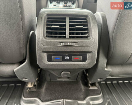 Бежевий Фольксваген Туран, об'ємом двигуна 1.6 л та пробігом 200 тис. км за 19800 $, фото 23 на Automoto.ua