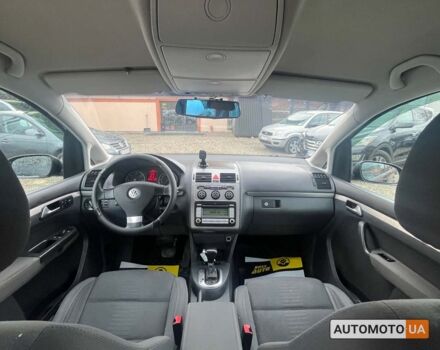 Черный Фольксваген Туран, объемом двигателя 1.9 л и пробегом 332 тыс. км за 6999 $, фото 18 на Automoto.ua