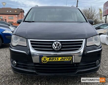 Черный Фольксваген Туран, объемом двигателя 1.9 л и пробегом 332 тыс. км за 6999 $, фото 1 на Automoto.ua