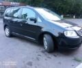 Черный Фольксваген Туран, объемом двигателя 1.6 л и пробегом 267 тыс. км за 6800 $, фото 1 на Automoto.ua