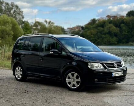 Черный Фольксваген Туран, объемом двигателя 1.6 л и пробегом 276 тыс. км за 5300 $, фото 15 на Automoto.ua