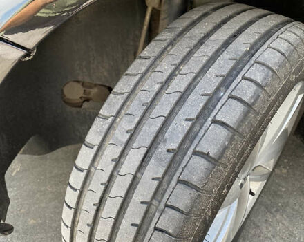 Чорний Фольксваген Туран, об'ємом двигуна 1.9 л та пробігом 340 тис. км за 6999 $, фото 12 на Automoto.ua