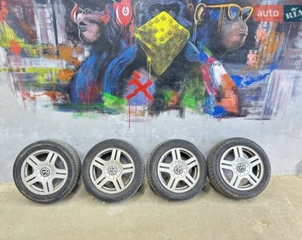 Черный Фольксваген Туран, объемом двигателя 1.6 л и пробегом 276 тыс. км за 5300 $, фото 22 на Automoto.ua