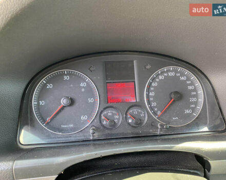 Чорний Фольксваген Туран, об'ємом двигуна 1.9 л та пробігом 340 тис. км за 6999 $, фото 1 на Automoto.ua