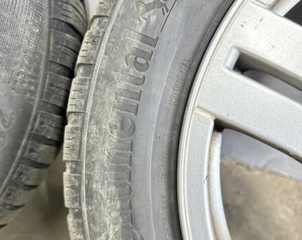 Черный Фольксваген Туран, объемом двигателя 1.6 л и пробегом 276 тыс. км за 5300 $, фото 20 на Automoto.ua