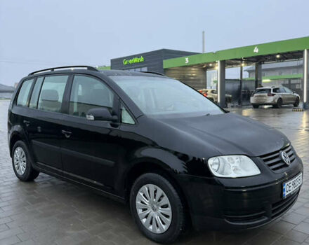 Чорний Фольксваген Туран, об'ємом двигуна 1.6 л та пробігом 290 тис. км за 5550 $, фото 5 на Automoto.ua