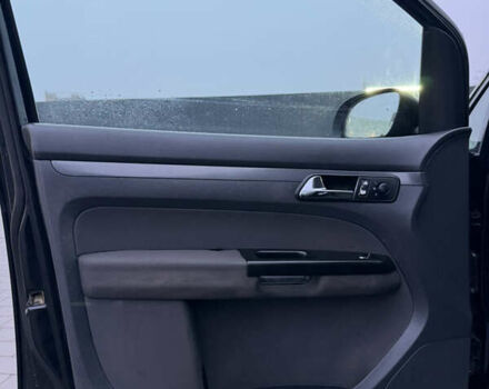 Чорний Фольксваген Туран, об'ємом двигуна 1.6 л та пробігом 290 тис. км за 5550 $, фото 22 на Automoto.ua