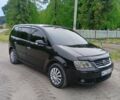 Черный Фольксваген Туран, объемом двигателя 1.6 л и пробегом 232 тыс. км за 4900 $, фото 1 на Automoto.ua