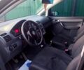 Черный Фольксваген Туран, объемом двигателя 1.6 л и пробегом 307 тыс. км за 5300 $, фото 3 на Automoto.ua