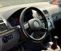 Черный Фольксваген Туран, объемом двигателя 1.6 л и пробегом 275 тыс. км за 5390 $, фото 16 на Automoto.ua
