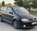 Чорний Фольксваген Туран, об'ємом двигуна 1.9 л та пробігом 300 тис. км за 2650 $, фото 5 на Automoto.ua