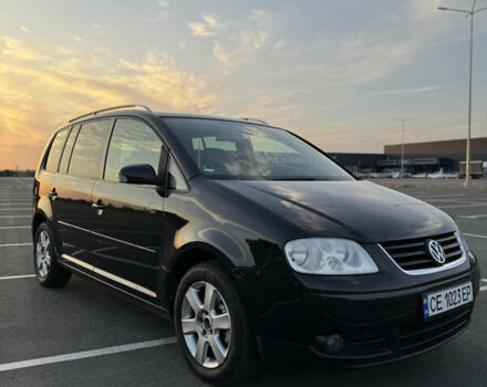 Черный Фольксваген Туран, объемом двигателя 1.6 л и пробегом 253 тыс. км за 5500 $, фото 7 на Automoto.ua