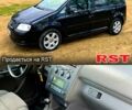 Черный Фольксваген Туран, объемом двигателя 1.6 л и пробегом 230 тыс. км за 5700 $, фото 3 на Automoto.ua
