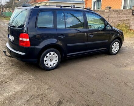 Чорний Фольксваген Туран, об'ємом двигуна 1.6 л та пробігом 205 тис. км за 5200 $, фото 2 на Automoto.ua