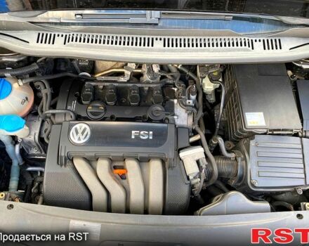 Черный Фольксваген Туран, объемом двигателя 2 л и пробегом 265 тыс. км за 5800 $, фото 8 на Automoto.ua