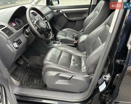 Черный Фольксваген Туран, объемом двигателя 1.6 л и пробегом 192 тыс. км за 5700 $, фото 16 на Automoto.ua